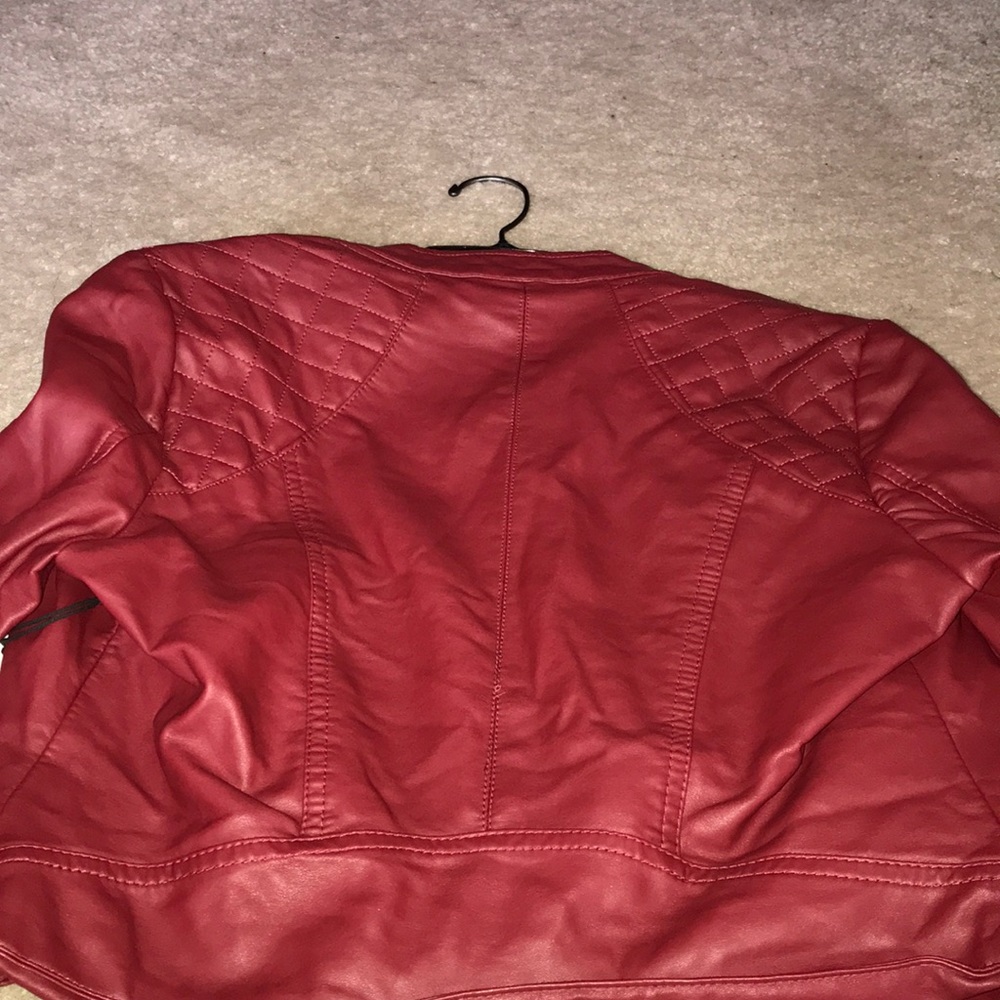 Cropped jacket - Picture 2 of 2